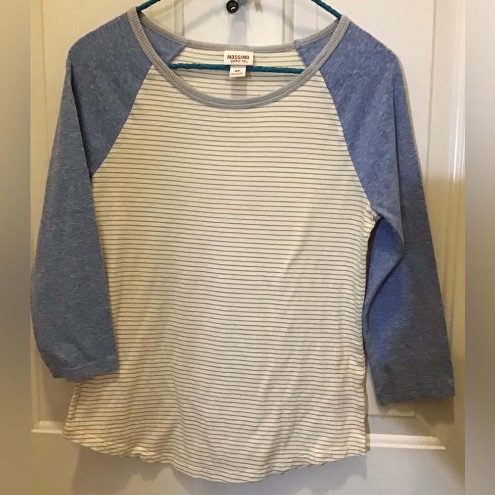 Mossimo Supply Co 3/4 Sleeve Baseball Tee